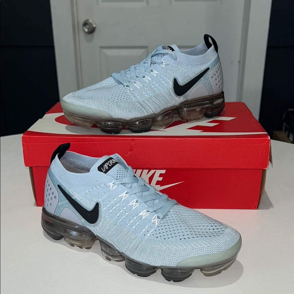 Nike Light Blue and Black Women's Shoes